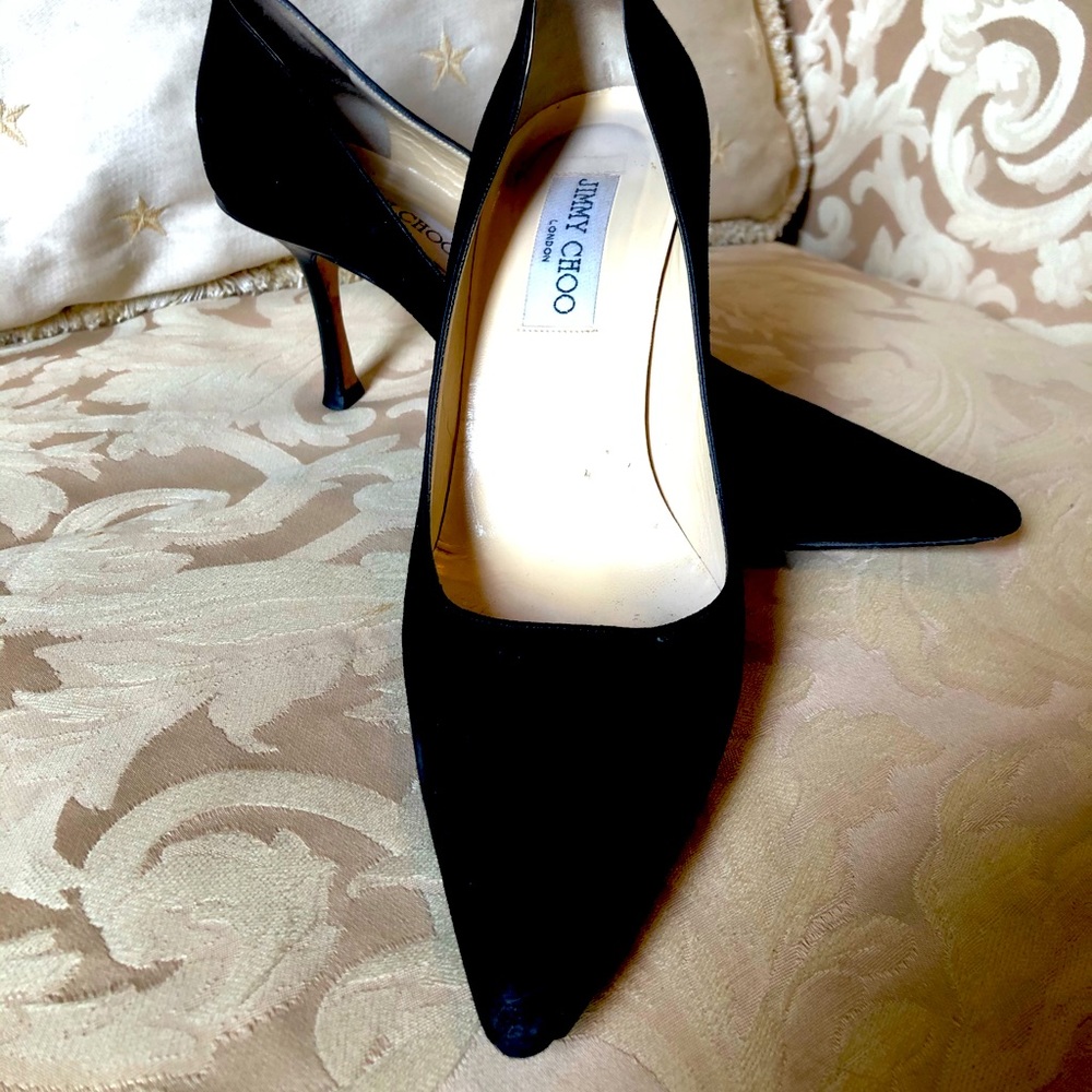 Black Suede Pointed Pumps